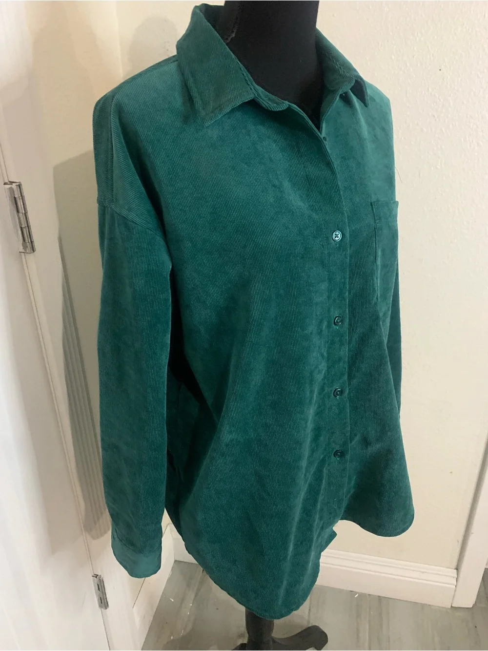 Ultra Flirt green Ribbed Top - Picture 2 of 5
